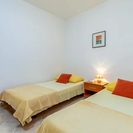 Apartamento Luana A2 *